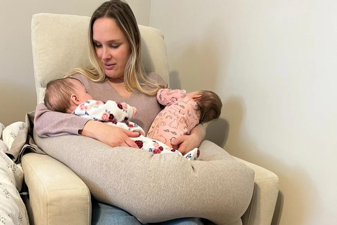 mom feeding twins with bbhugme pregnancy pillow